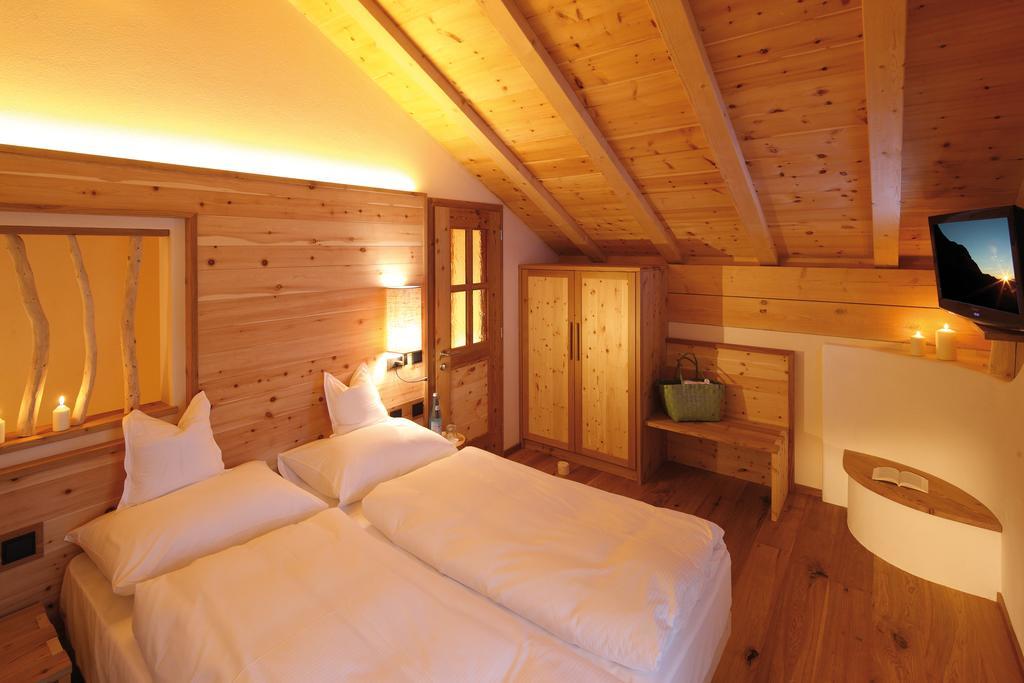 Dolomites Living Hotel Tirler Alpe Di Siusi Chambre photo